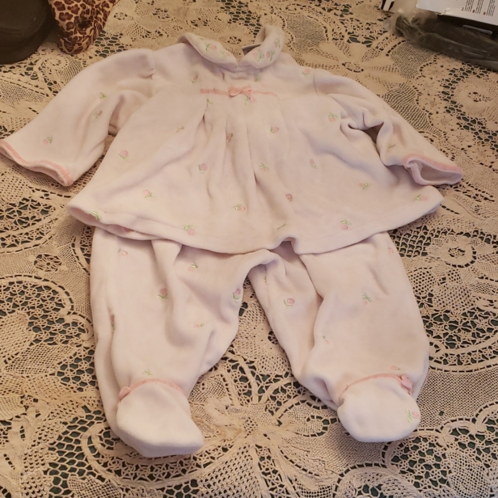2pc out fit